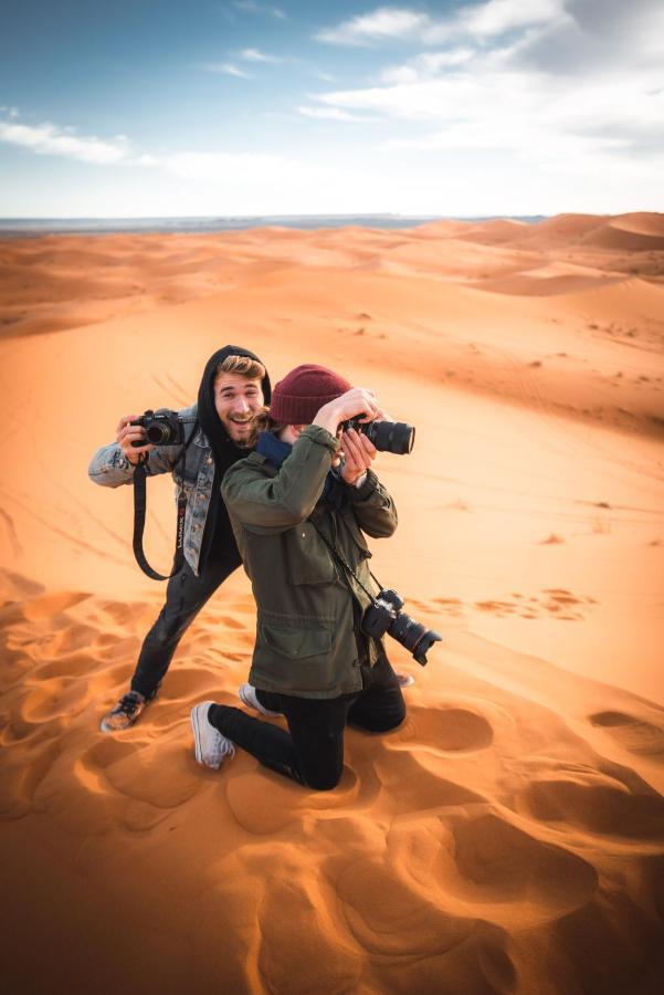 فندق Erg Chebbi Dunes Desert Camp مرزوكة المظهر الخارجي الصورة