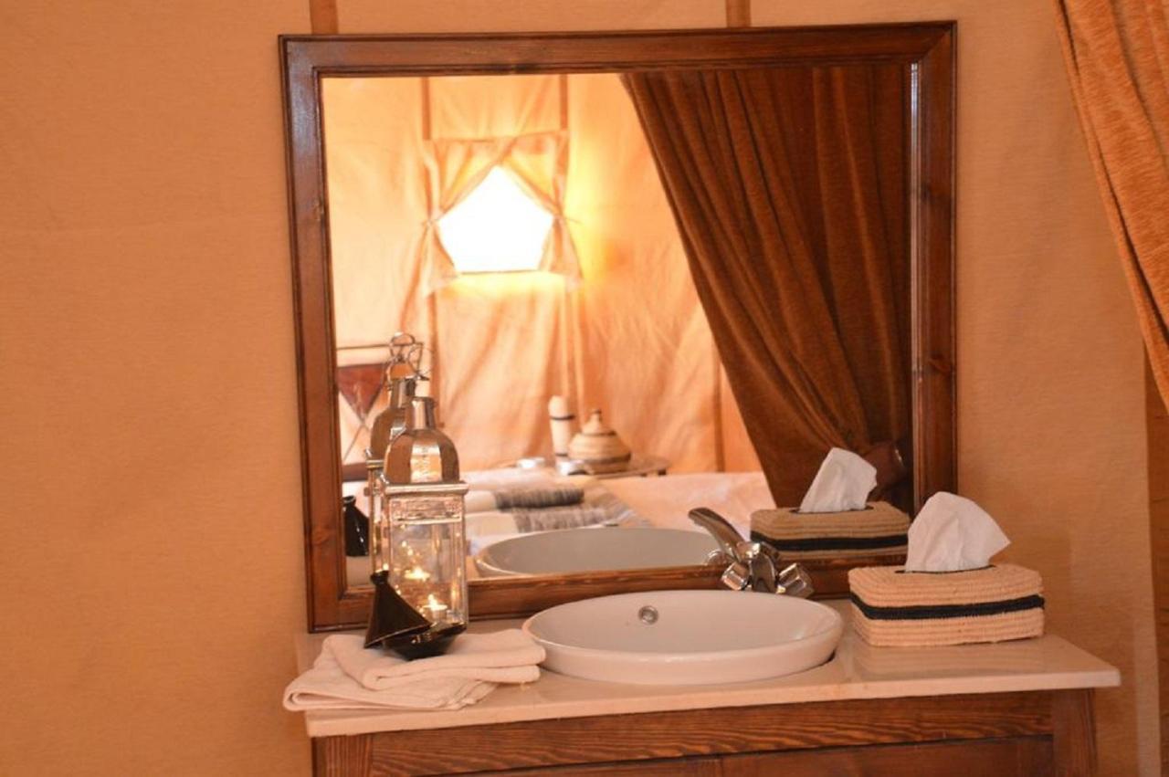 فندق Erg Chebbi Dunes Desert Camp مرزوكة المظهر الخارجي الصورة
