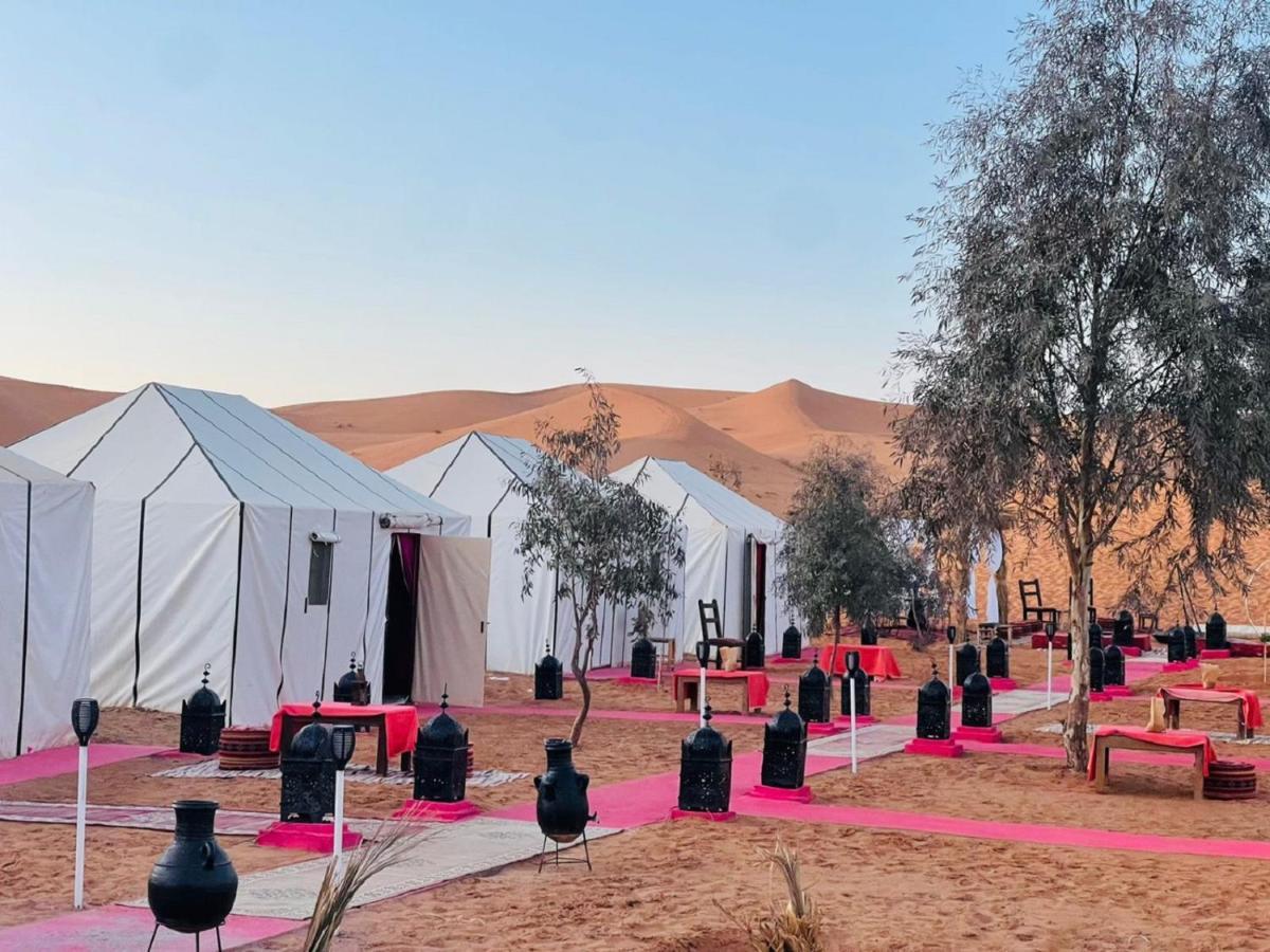 فندق Erg Chebbi Dunes Desert Camp مرزوكة المظهر الخارجي الصورة